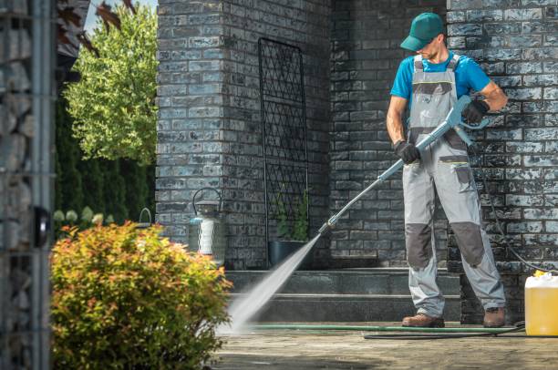 Best Graffiti Removal  in Seven Lakes, NC